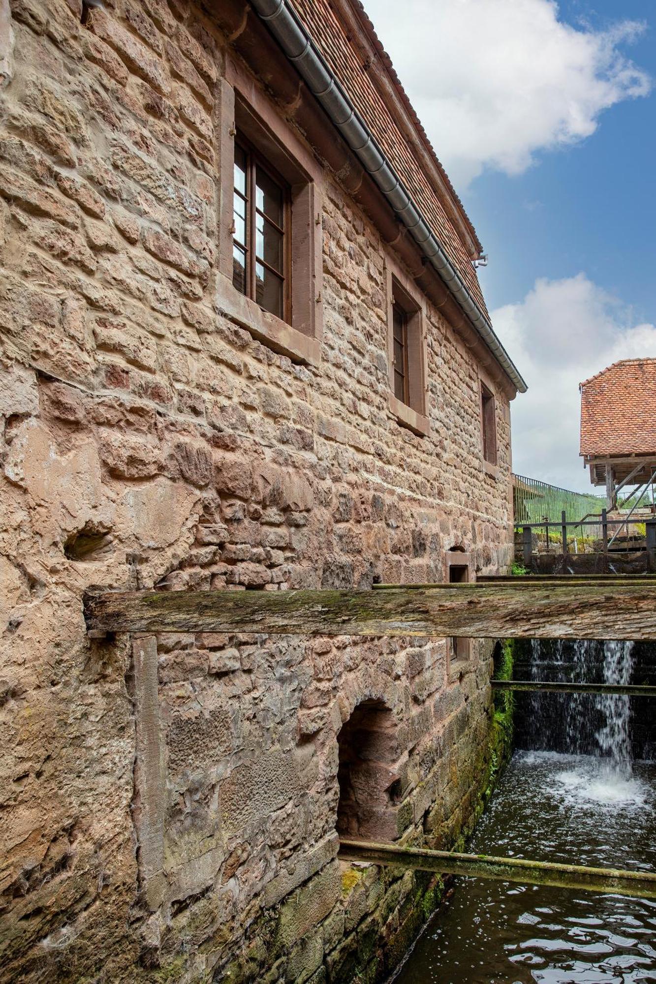 Maison D'Hotes De Charme - Ancien Moulin En Pleine Nature - La Paulusmuehle Soucht المظهر الخارجي الصورة